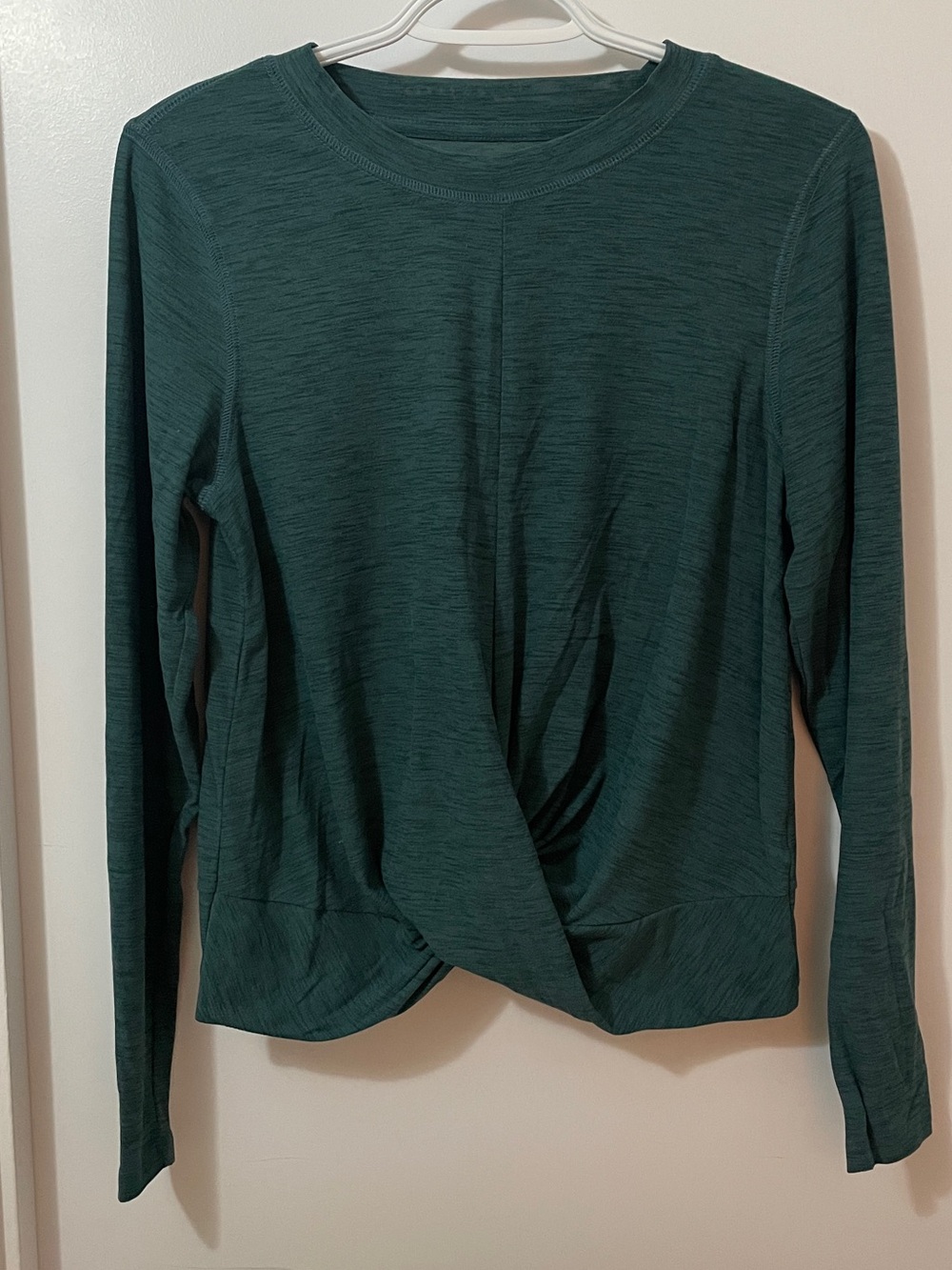 3/$20 Old Navy Long Sleeve Workout Top